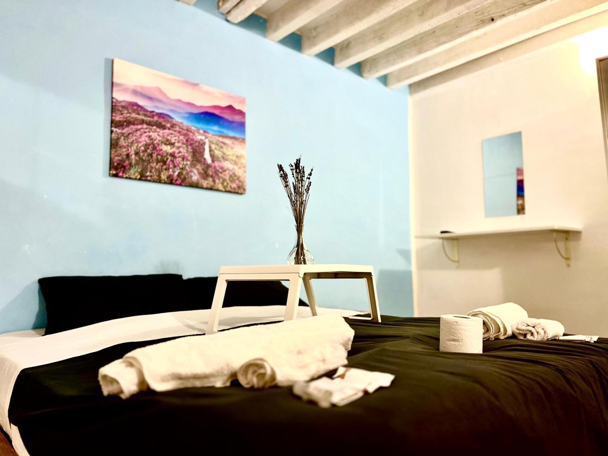 Genova Centro Affittacamere- Bagno In Comune מראה חיצוני תמונה