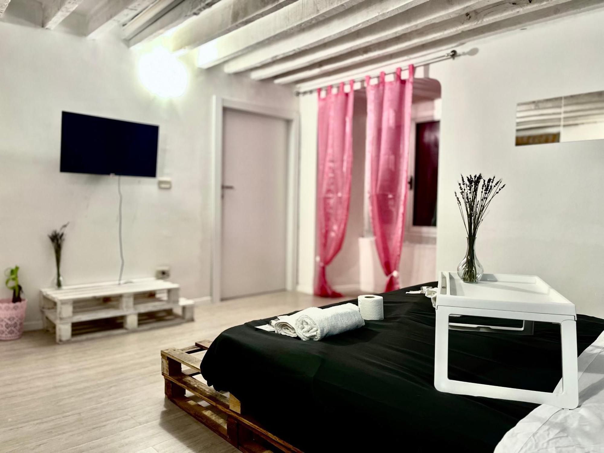 Genova Centro Affittacamere- Bagno In Comune מראה חיצוני תמונה