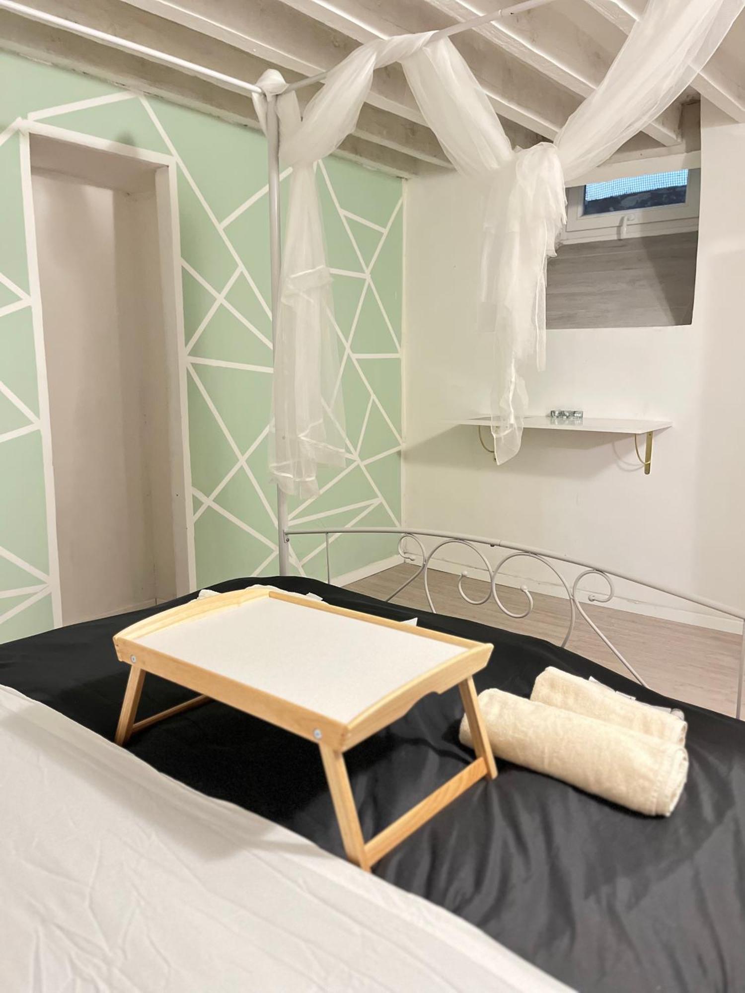Genova Centro Affittacamere- Bagno In Comune מראה חיצוני תמונה